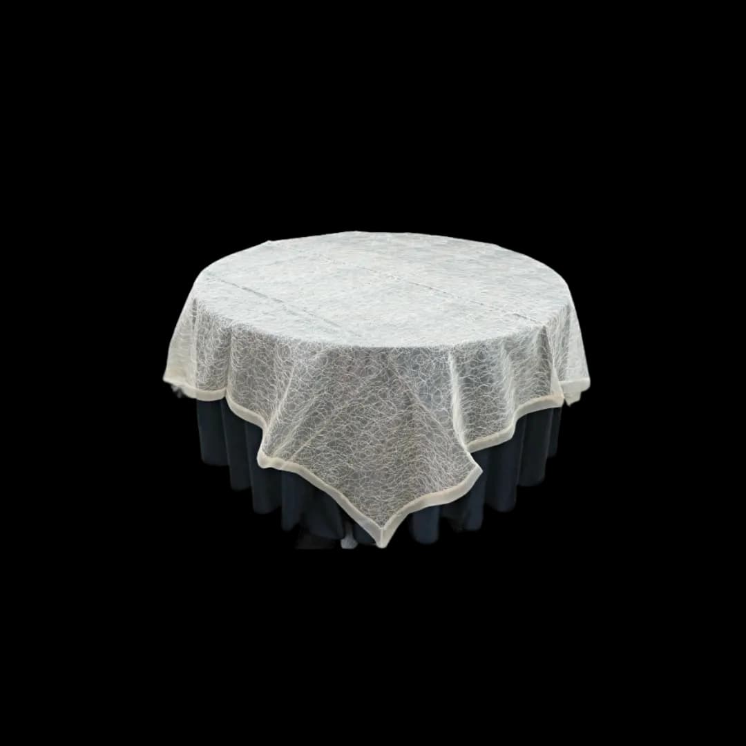 Tapa organza lazos beige — alquiler en Bogotá